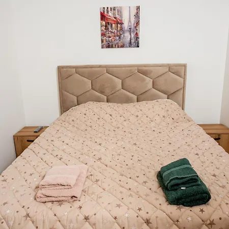 Apartment Toplina Doma